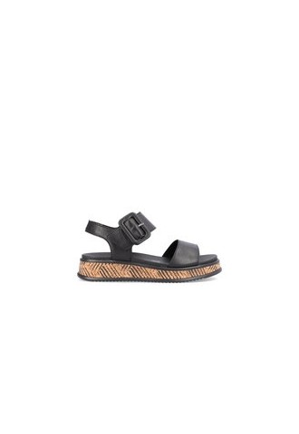 NUS PIEDS PLATEFORME...