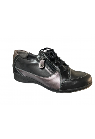 CHAUSSURE A LACETS EN CUIR...