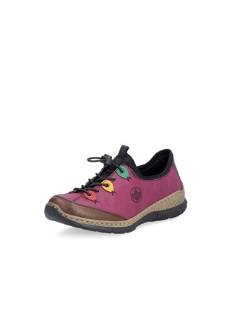 CHAUSSURE COLOREE AU LOOK...