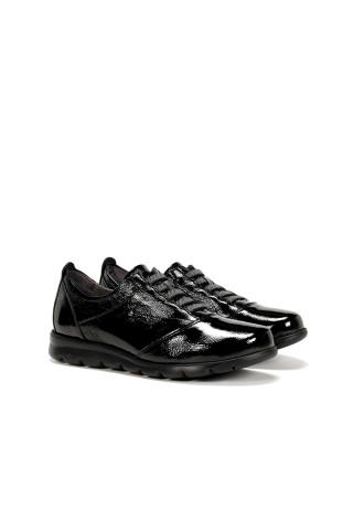 CHAUSSURES DE VILLE A...