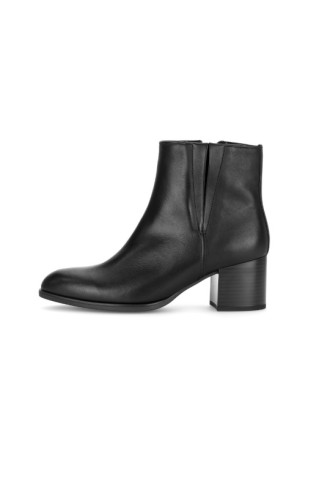 BOTTINE A TALON CUIR NOIR...